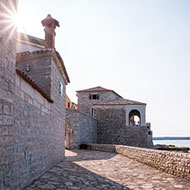 Walking_tour_Novigrad